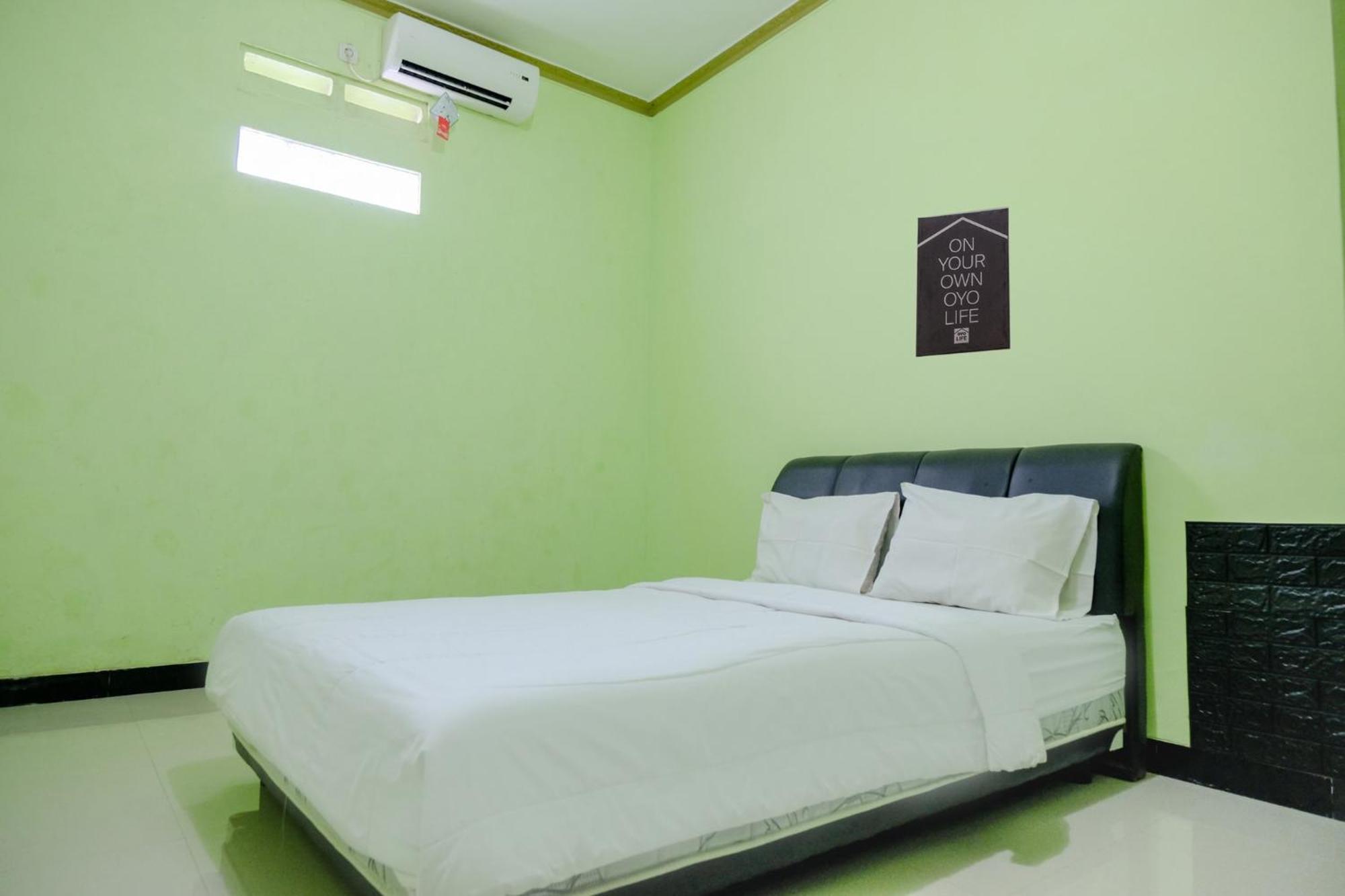 OYO Life 2508 Alba Suites Homestay Syariah Tulungagung Luaran gambar