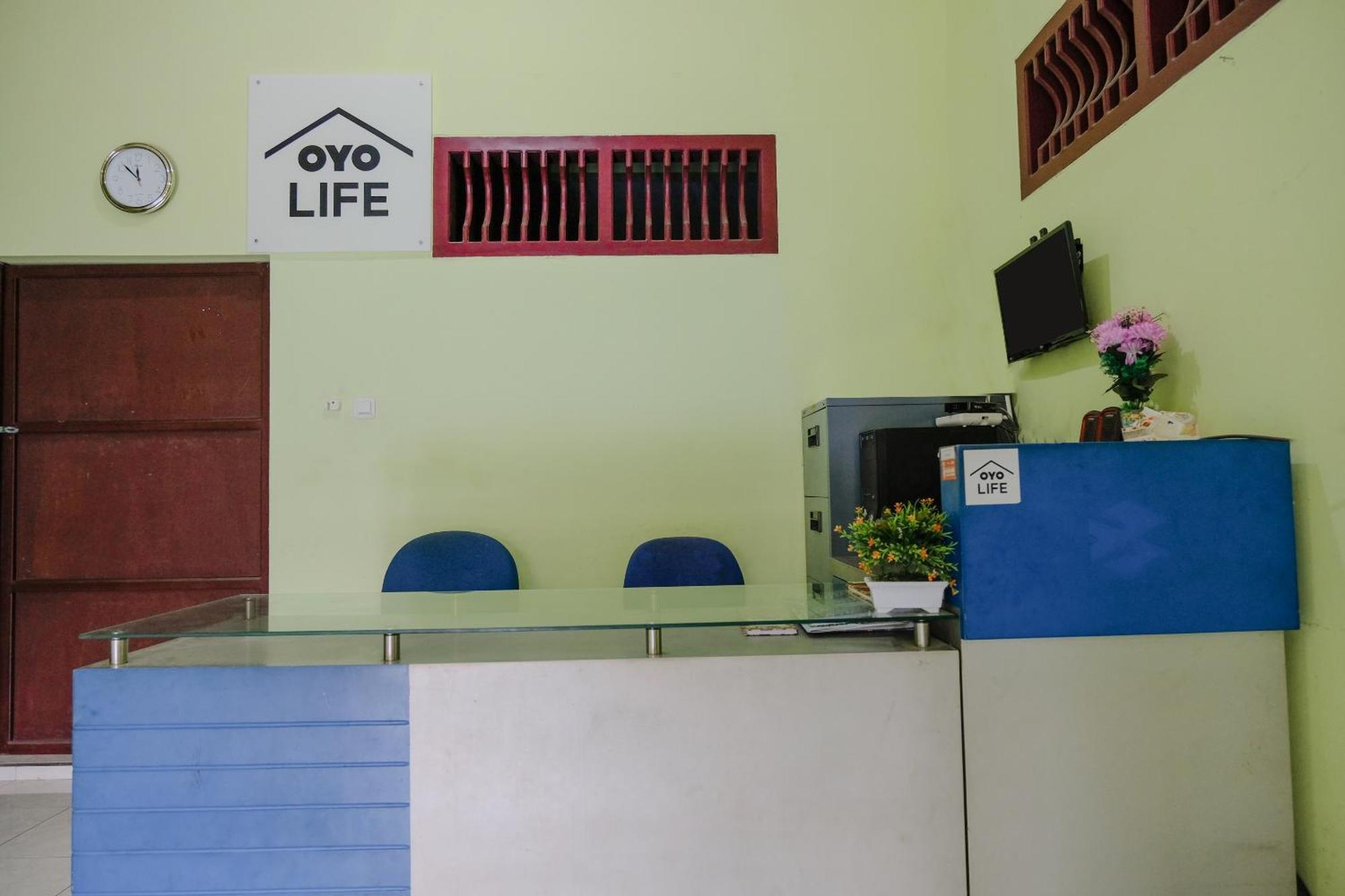 OYO Life 2508 Alba Suites Homestay Syariah Tulungagung Luaran gambar